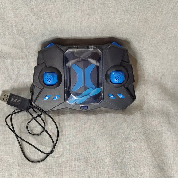 Mini Drone for Kids with 1080P Camera - Foldable FPV Drone 3D Flips - Picture 5 of 7